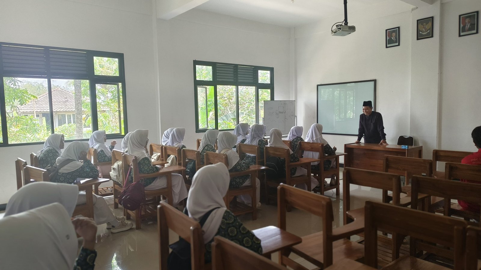 IAI Sunan Kalijogo Malang dan SMK Sunan Kalijogo Kolaborasikan Program Kursus Bahasa Arab